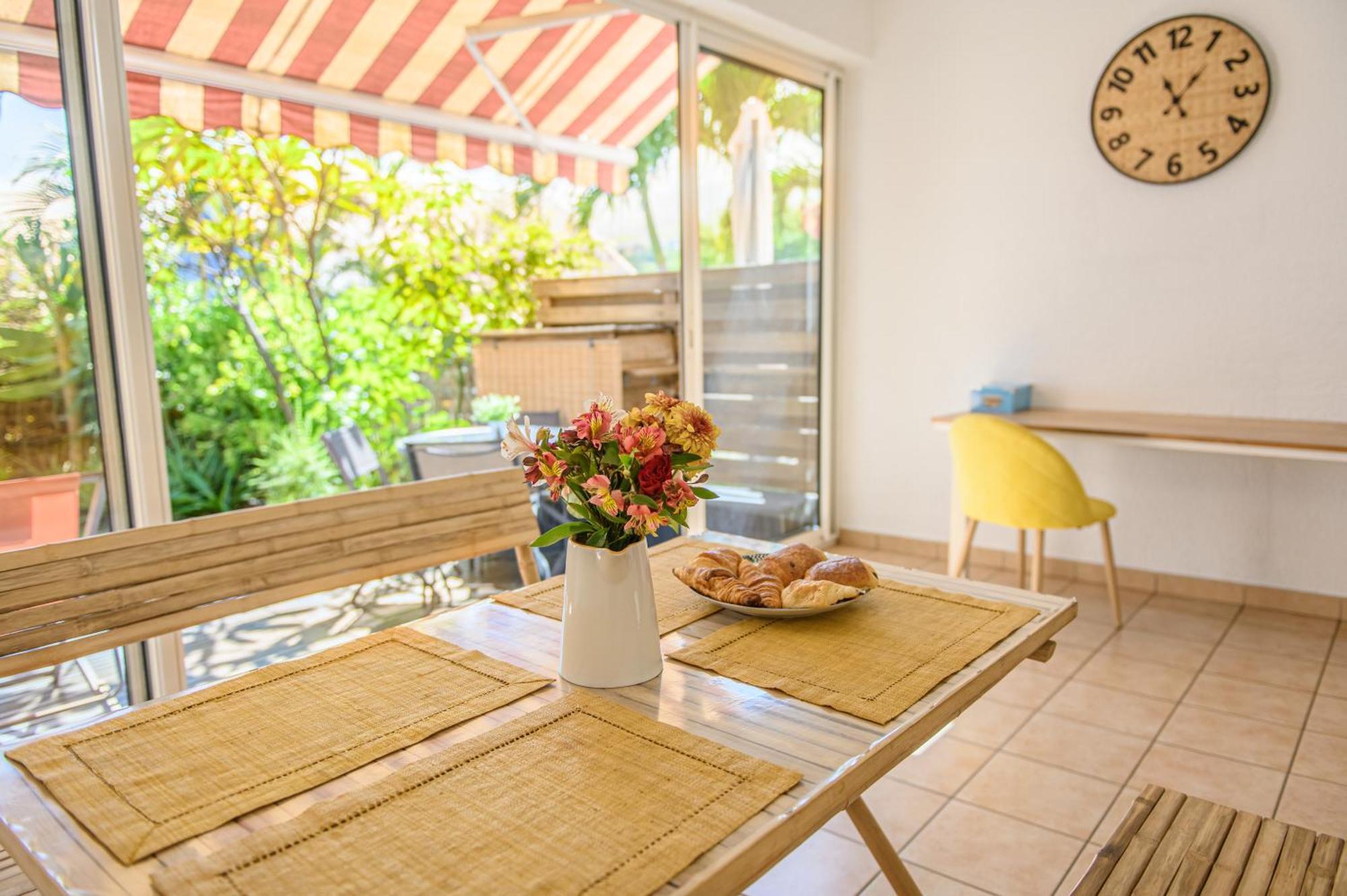 Le Jardin Des Tuit Tuit * Vue Mer * Cozy Saint-Leu Esterno foto